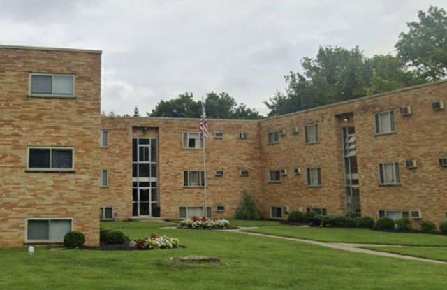 Photo of Oak Hill Manor