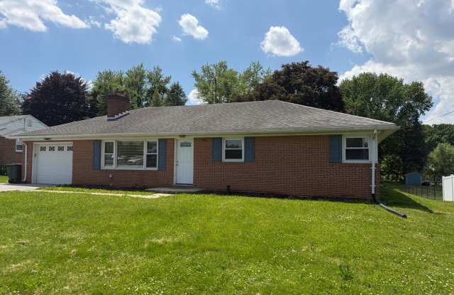 1862 POWDER MILL RD. YORK, PA 17402 **SINGLE FAMILY HOME**