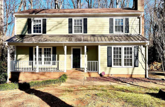 Room in 5 Bedroom Home at Woodshed Cir photos photos