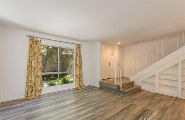 Photo of 27424 Country Glen Road