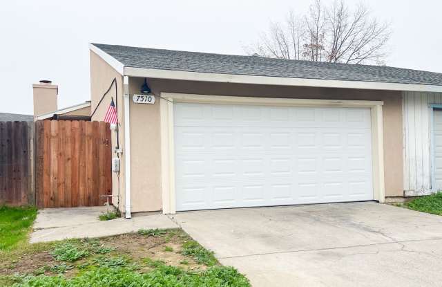 Photo of Spacious Halfplex