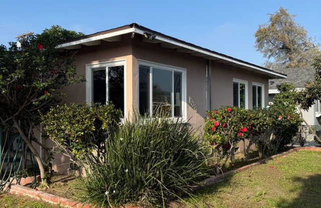 Move in ready Panorama City HOME.