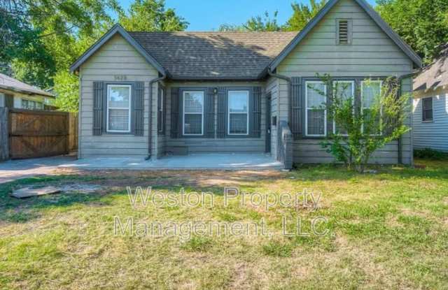 Photo of 1428 Northwest 45th Street