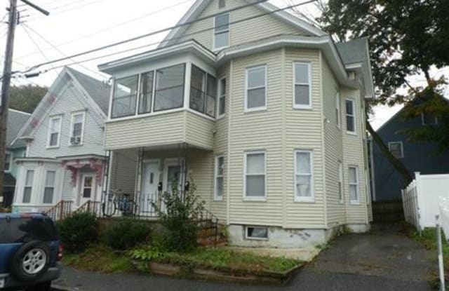 136 Grove St - 136 Grove Street, Lowell, MA 01851