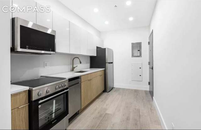 485 East 28th Street