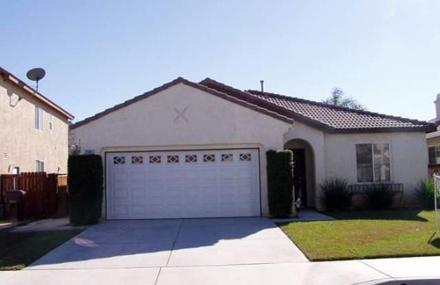 Beautiful Renovated Home Ready for move in!