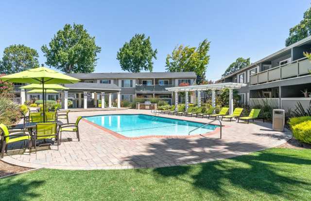 Pinebrook Apartments