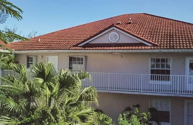 300 Grand Royale Circle