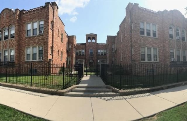 8045 s chappel - 8045 South Chappel Avenue, Chicago, IL 60617