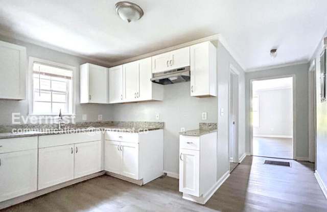 747 Gary Road Northwest