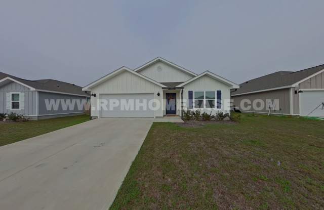 Home with Privacy Fence, Community Pool, and Pet-Friendly Comfort!