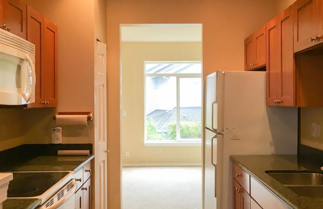 9318 179TH Place North East Unit 2 - 9318 179th Place Northeast, Redmond, WA 98052