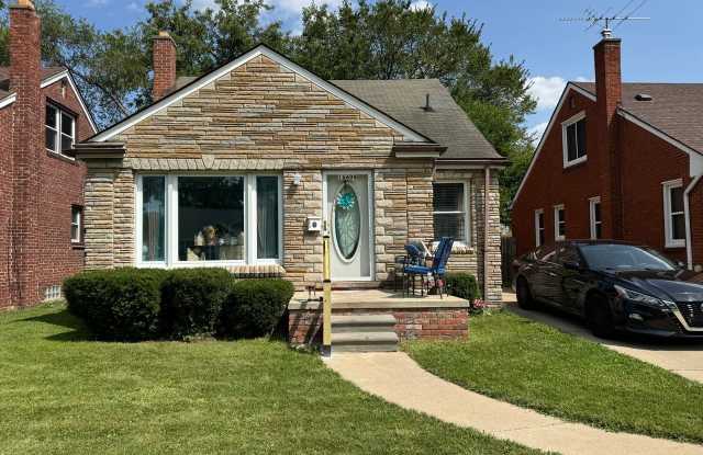 16604 Winthrop Street