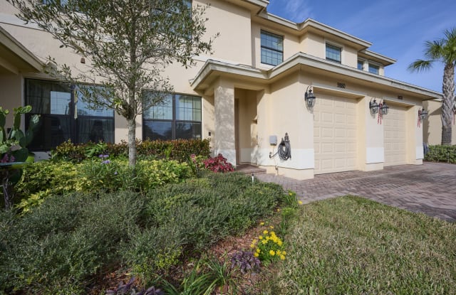 9880 East Villa Circle - 1 - 9880 East Villa Circle, Indian River County, FL 32966