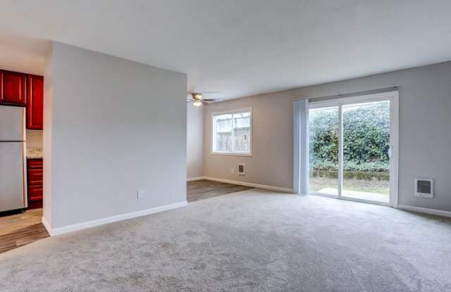 3745 Southwest 108th Avenue