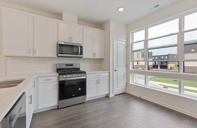 1289 Lakepointe Drive