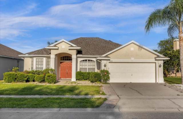 13131 LUXBURY LOOP - 13131 Luxbury Loop, Hunters Creek, FL 32837