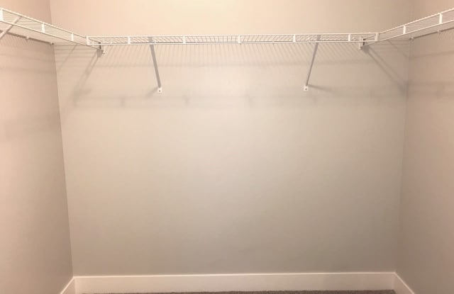 14648 S. McKellen Dr. #B301