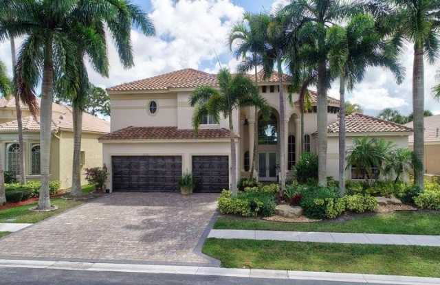 6735 Royal Orchid Circle