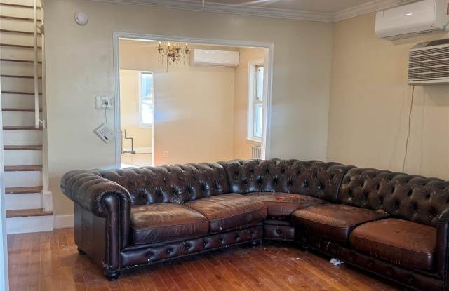 90-14 Silver Road unit: 1+2