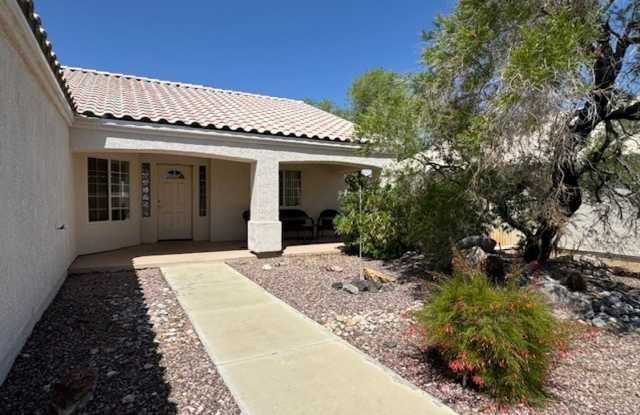 3BR WINTER Vacation Home with Utilities Incl  RV PAD  Hookups, AVAILABLE 11-19-25