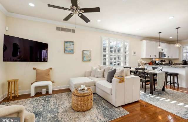 Photo of 103 FRONT Street