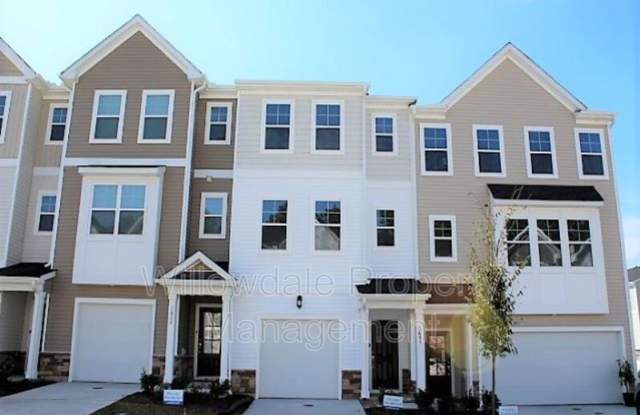 1079 Shoreside Dr