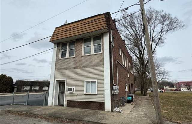 7 Darlington Ave