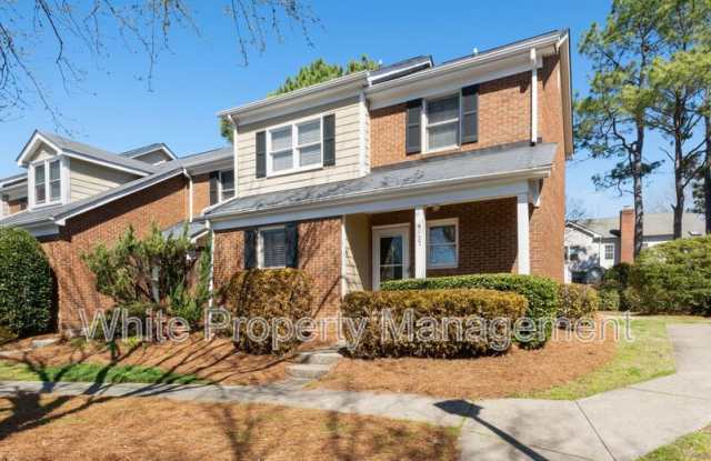 9123 Kings Canyon Drive