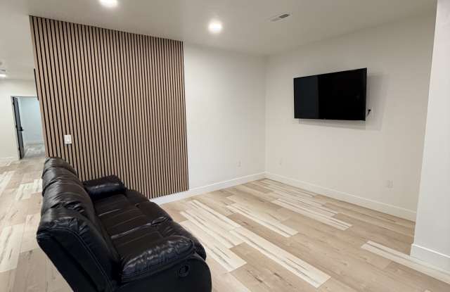 Photo of 11692 S Halls Crk Rd