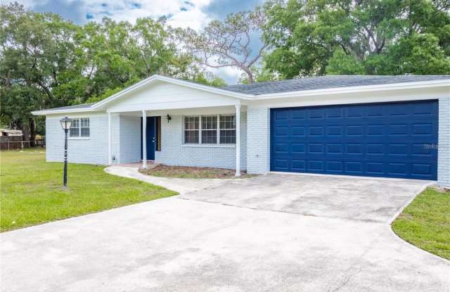 Photo of 3005 S KINGS AVENUE