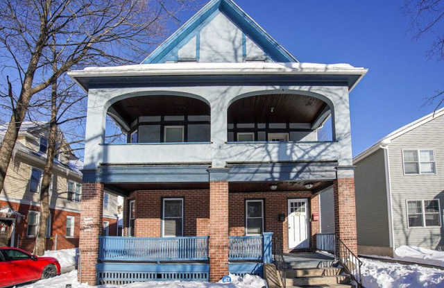 824 Sumner Ave Springfield