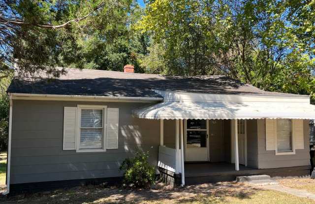 **2 Bedroom / 1 Bathroom Home for Rent in East Columbus***