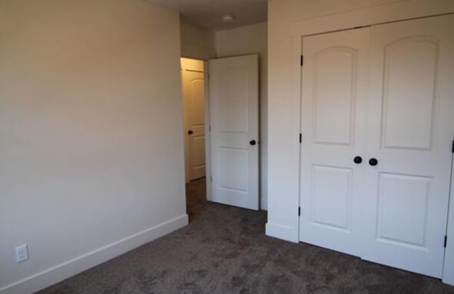 511 West 1400 North - 103