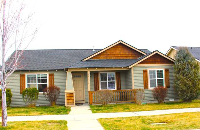 Photo of Charming Single-Level Bend Home with New Carpet and Big Yard
