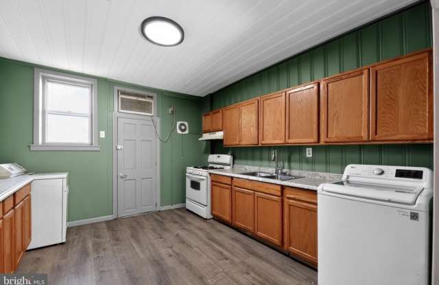 315 FITZGERALD STREET