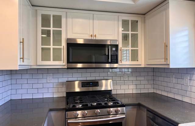 Stunning and Spacious 2 Bed 2 Bath Condo