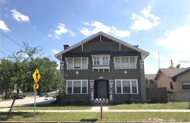 2 Bedroom 1 Bathroom in Winter Haven