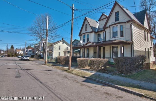 1418 CAPOUSE AVE - 1418 Capouse Avenue, Scranton, PA 18509