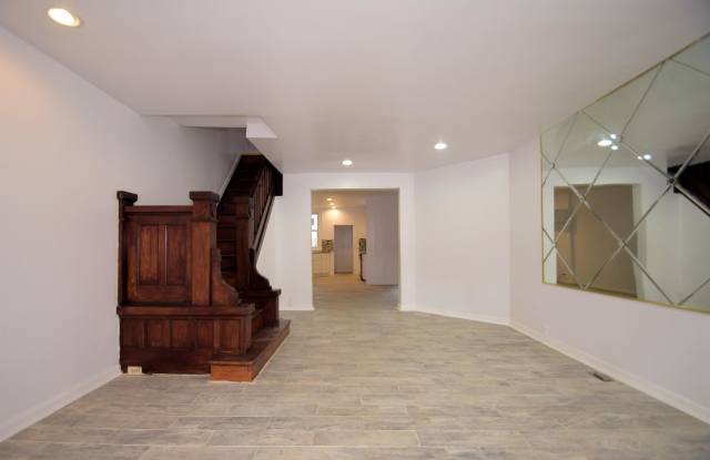 5607 Springfield Avenue