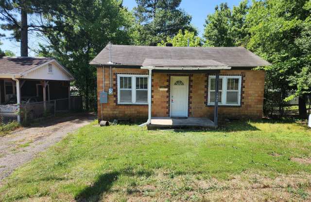 1005 West Saint Louis Street