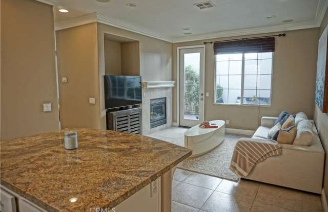 8 Stone Turret Court