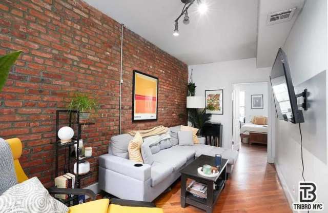 465 Chauncey Street