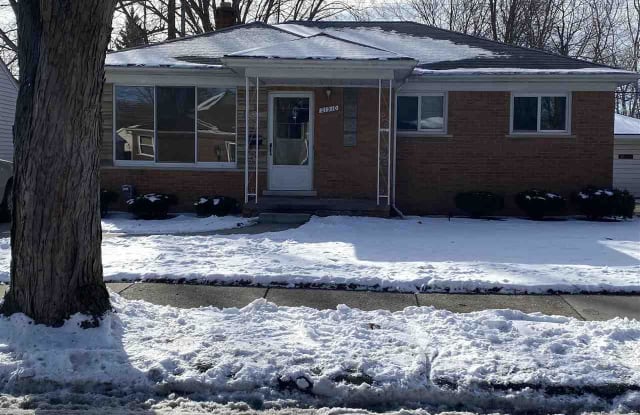 21910 SUNNYSIDE - 21910 Sunnyside St, St. Clair Shores, MI 48080