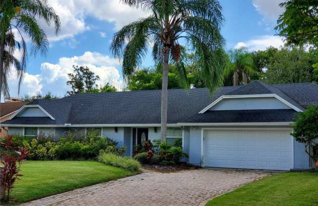 6522 HIDDEN BEACH CIRCLE