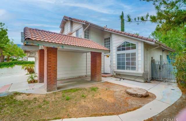 1032 Smoketree Drive