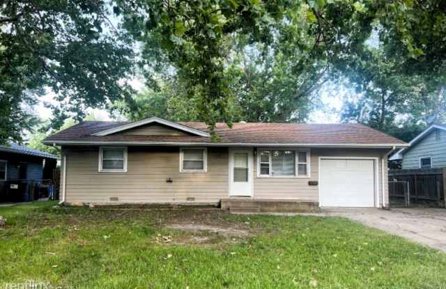 3131 S Gordon - 3131 South Gordon Avenue, Wichita, KS 67217