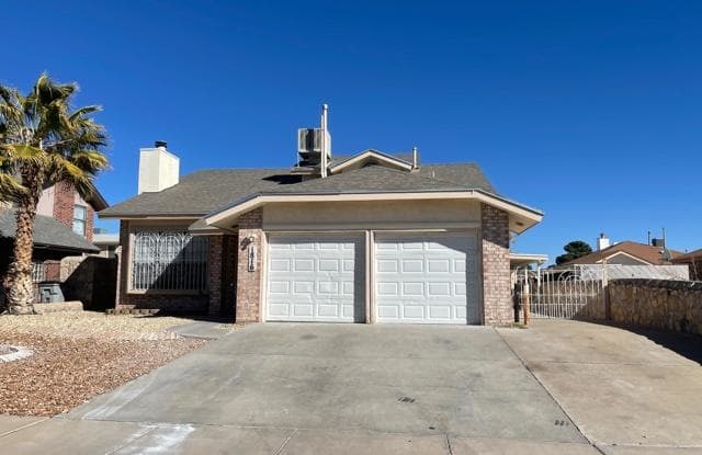 1816 POLLY HARRIS Drive - 1816 Polly Harris Drive, El Paso, TX 79936