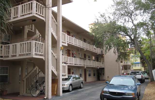 Photo of 121 3RD AVENUE N