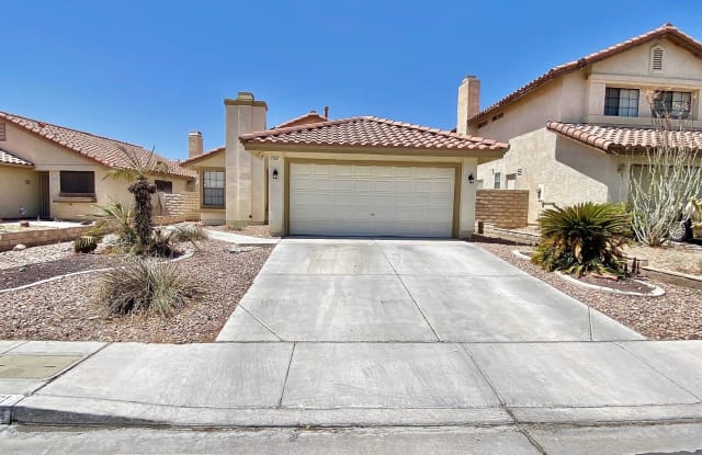 7661 Isley Ave - 7661 Isley Avenue, Spring Valley, NV 89147